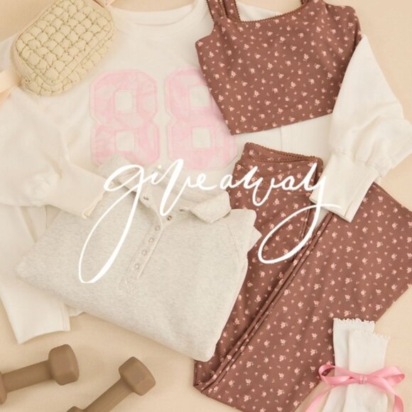 Altar'd State Brown All Set Floral Flare Leggings NEW - Picture 4 of 5